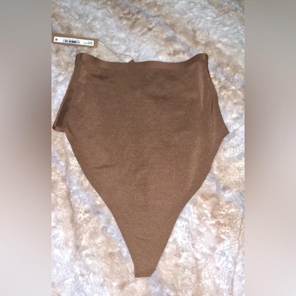 NWT Skims Sculpting Power Mesh High Waist Thong Womens Medium Jasper